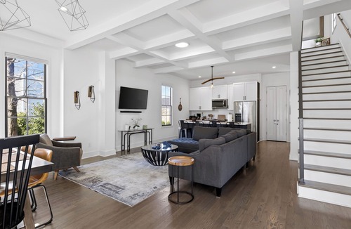 Historic Downtown Franklin House | Minutes from Main Street | Private Franklin Retreat | Fowlkes Street