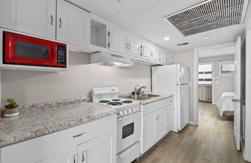 Myrtle Beach House | Modern 1 BR with fantastic Ocean Views