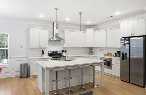 East Ocean View House | Modern Beach House 4BR/2.5BA Walk to Sand