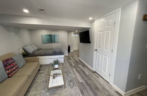 Anacostia Apartment | Modern Chic Basement in Historic Anacostia, Close to Waterfront, Navy Yard