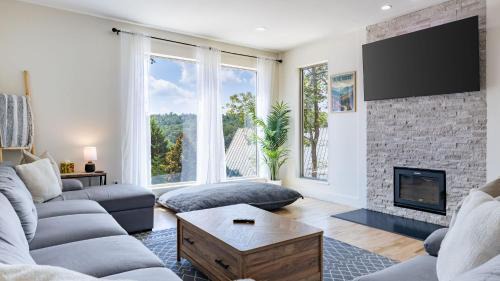 Asheville House | Modern Escape by AvantStay