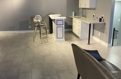 Brampton Apartment | MODERN EVENT SPACE