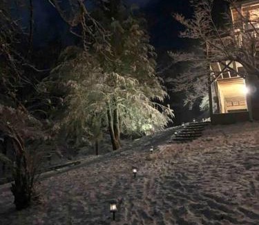 Franklin House | Modern Franklin Cabin w/Stunning View now w/WiFi