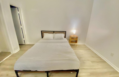 Wilmington Apartment | Modern Garden Suite Luxury Apartment