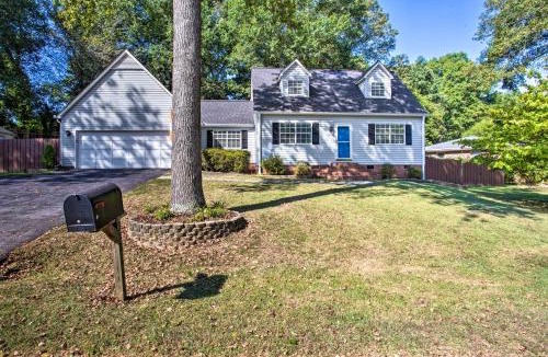 Clemson House | Modern Home w/Yard + Deck, 1 Mi to Clemson U!