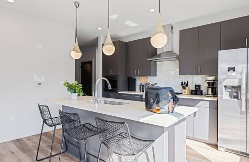West End House | Modern Nashville Condo w/Pool & Balcony Views | Rhythm Haus by AvantStay