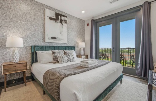 Rolling Mill Hill Condo | Modern Nashville Condo Near Broadway & The Gulch