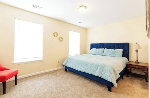 Shelbyville Apartment | Modern Shelbyville Apartment: King Bed, Near Bourbon Trail & Guist Lake