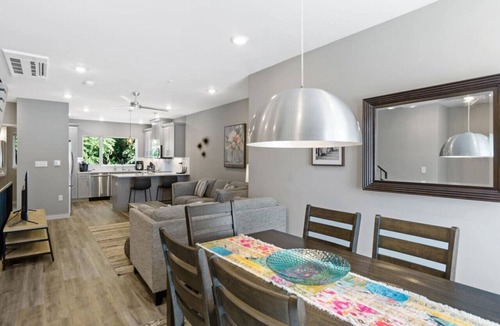 Asheville Villa | Modern South Slope Townhome with City Views