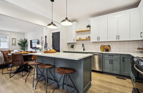 East Nashville House | Modern Two Townhomes Close to Downtown