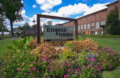 Monroe Apartment | Monroe property near Antiques and Football
