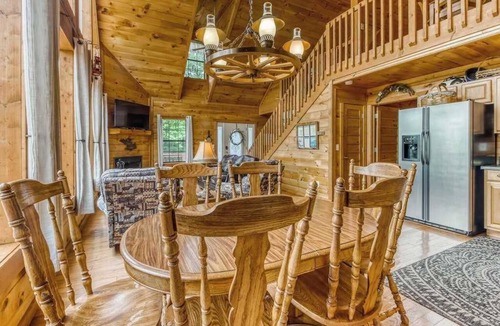 Sautee Nacoochee Cabin | Moonlight Summit Cabin