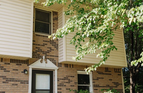Berea Apartment | "Morning View 4” Cozy Modern Stay - College/Hiking