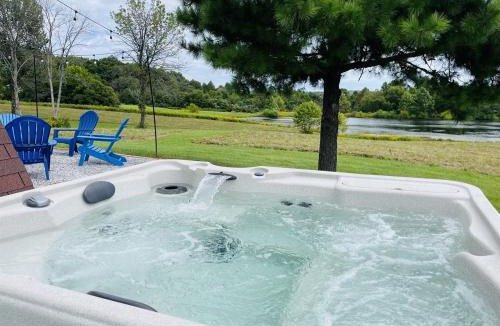 Makanda House | Most Private A-Frame, Hot Tub, Stargaze