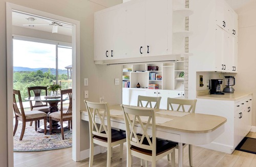 Copperhill House | Mountain View + Fire Pit: Modern Copperhill Home
