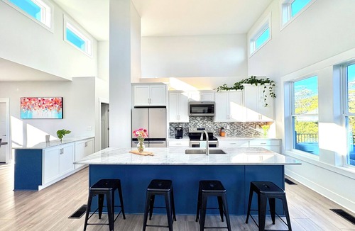 Tigerville House | Mountain View + Hot Tub + Sauna