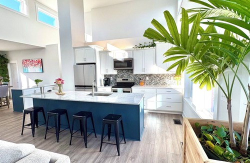 Tigerville House | Mountain View + Hot Tub + Sauna