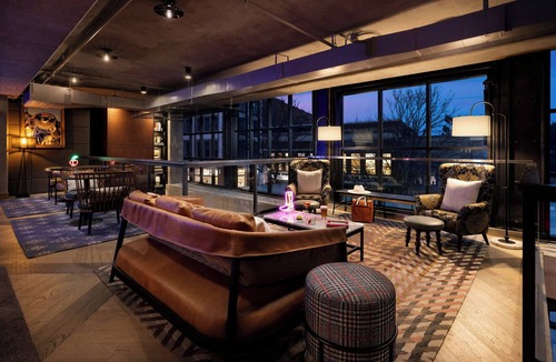 Downtown Asheville Hotel | Moxy Asheville Downtown