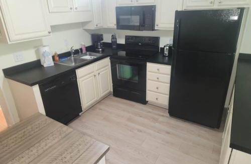 Myrtle Beach Apartment | Myrtle Beach Oceanview! 1st Floor-Shore Beats Work
