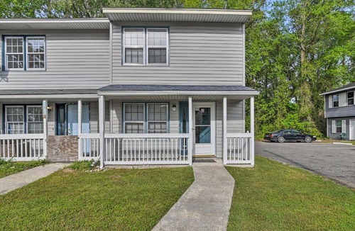 Myrtle Beach House | Myrtle Beach Townhome Near Golf and Parks!