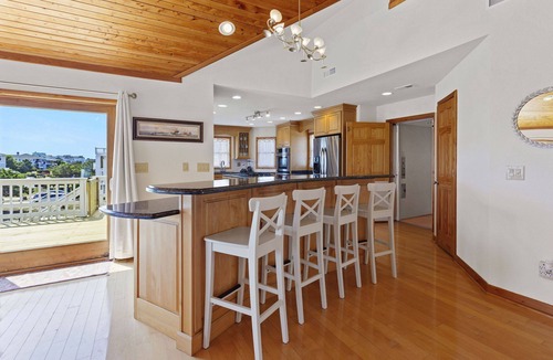 Whalehead Beach House | Nautica Nook: Ocean Escape with Saltwater Pool