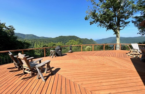 Maggie Valley Cabin | Near Smokey Mtn. NP- Eagle Ridge Maggie Valley W/Breathtaking Year-Round Views
