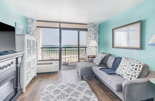 Myrtle Beach House | Neat Retreat & Monterey Bay