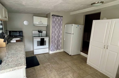 Augusta Cottage | Need lodging for 1 or 2? We have a guest favorite tiny home just for u!