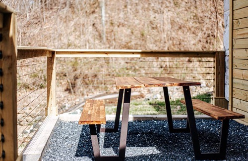 Waynesboro Apartment | Nelson 151 Blue Ridge Escape