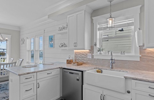 Morehead City House | NEW 4BD 4.5BA Home W/Incredible Beaufort Bridge Views, on Town Creek Marina