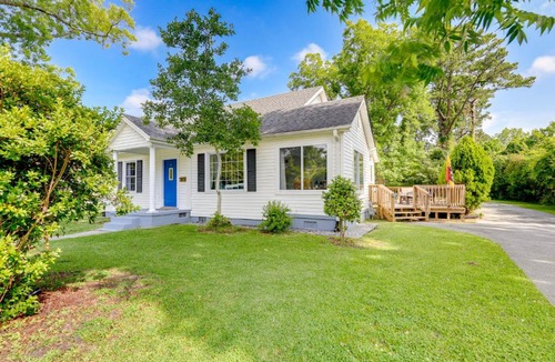 New Bern House | New Bern Vacation Rental with Private Yard!