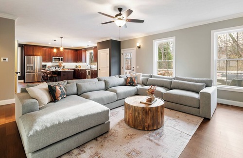 Massanutten House | New Construction 6BR w/3 Masters, Hot Tub, Pets Ok