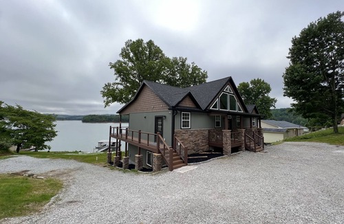 La Follette House | New Construction Norris Lakefront Home w/Dock - Gentle slope to Lake. Sleeps 12