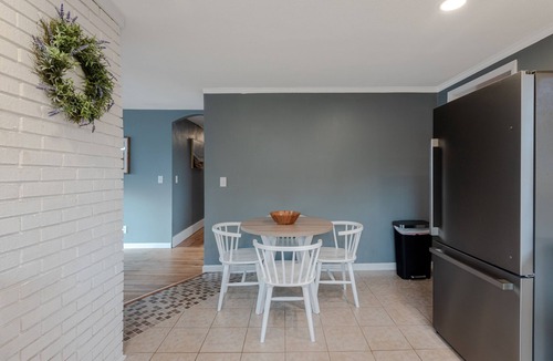 Mills River House | New Listing! Boylston Bungalow