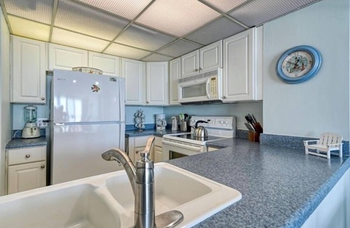 Sneads Ferry Condo | *New listing* Welcome to SeaEsta, 3bedroom condo at St Regis in North Topsail
