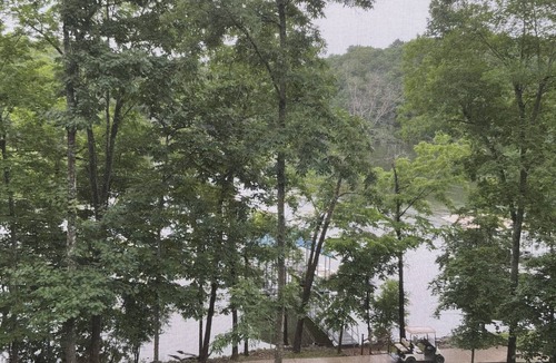 Kuttawa House | New Listing, Waterfront Lake House with Private Dock, Paddleboards