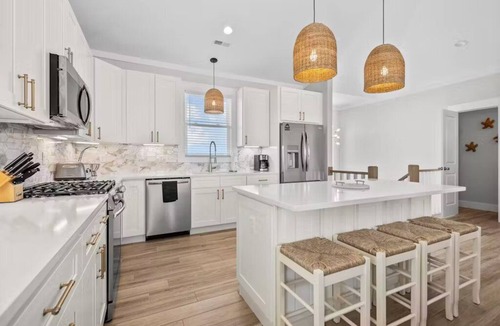 North Topsail Beach House | New Oceanfront, Elevator, Private Beach Access, Decks on Dune