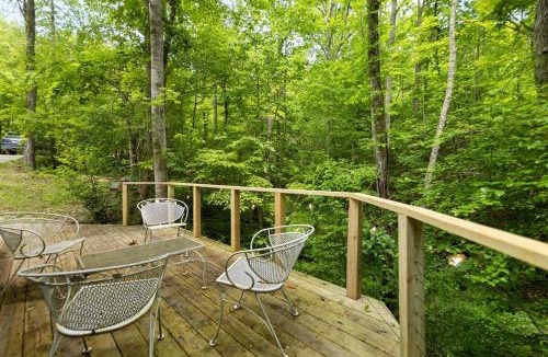Stanton House | NEW, Promo Pricing - Premium Woodland Loft Retreat