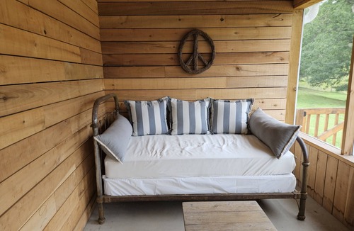 Beckwith House | New River Gorge National Park 4 Bedroom 2 Bathroom