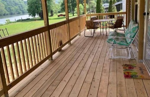 Draper House | New River Waterside Delight; w optional RV hookup