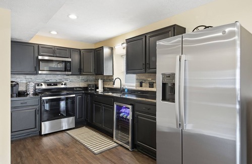 Lincoln Heights House | NEW! Spacious 2BR Home North of Downtown Cincinnati