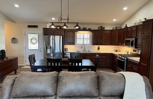 Westview House | New to the Market! Charming 3-bedroom Rough River lake home! In Westview KY!