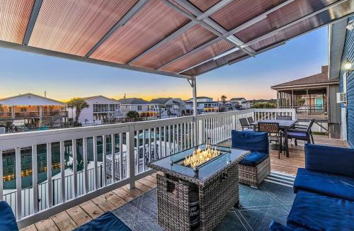 North Myrtle Beach Villa | New! Water Views! Heated Pool! 4 min walk to Beach
