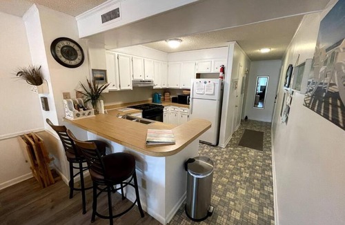Myrtle Beach Apartment | **Newly Listed** Relaxing Oceanside Condo