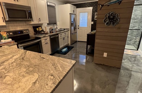 North Carolina Coast House | Newly renovated Beach House on Carolina Beach, PET FRIENDLY with BOAT PARKING!