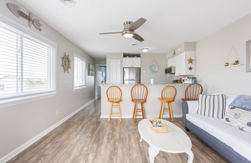 North Carolina Coast Condo | Nights on the North End-Steps to the Beach, Pool & Pier