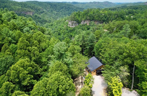 Rogers House | No Place Like Home | Private Bar| Views|XL Hot Tub