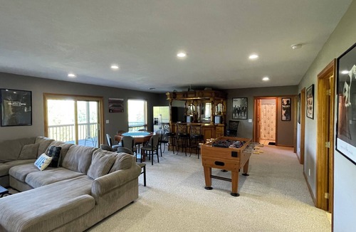 La Follette Resort | Norris Lake Front Rentals: R4 Lake View House @ Deerfield Resort