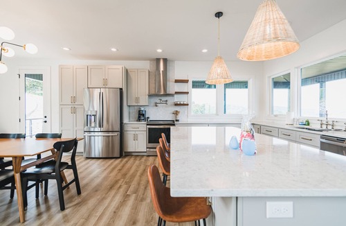 La Follette House | Norris Lake Home with Heated Saltwater Pool and Hot Tub in Deerfield