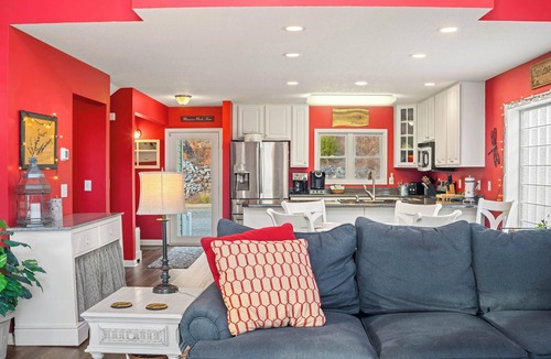 La Follette House | Norris Lake Views, Sleeps 14・Boat Slip・Pool Access
